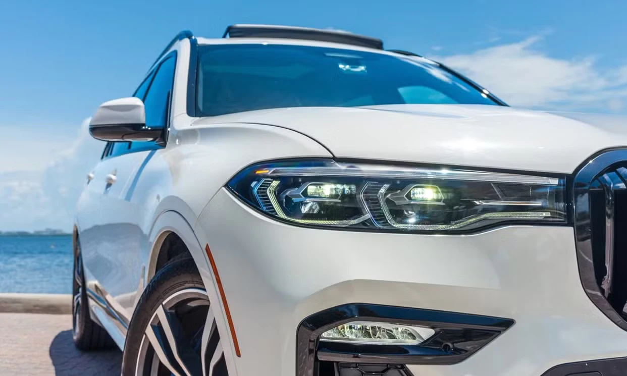 BMW X7 xDrive40i 2022 — vehicle gallery, photo 6