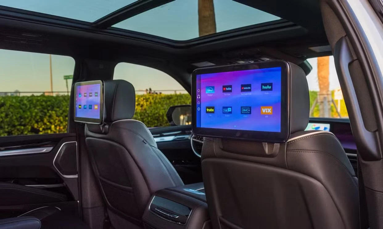 Cadillac Escalade ESV Premium Luxury 2025 — vehicle gallery, photo 7