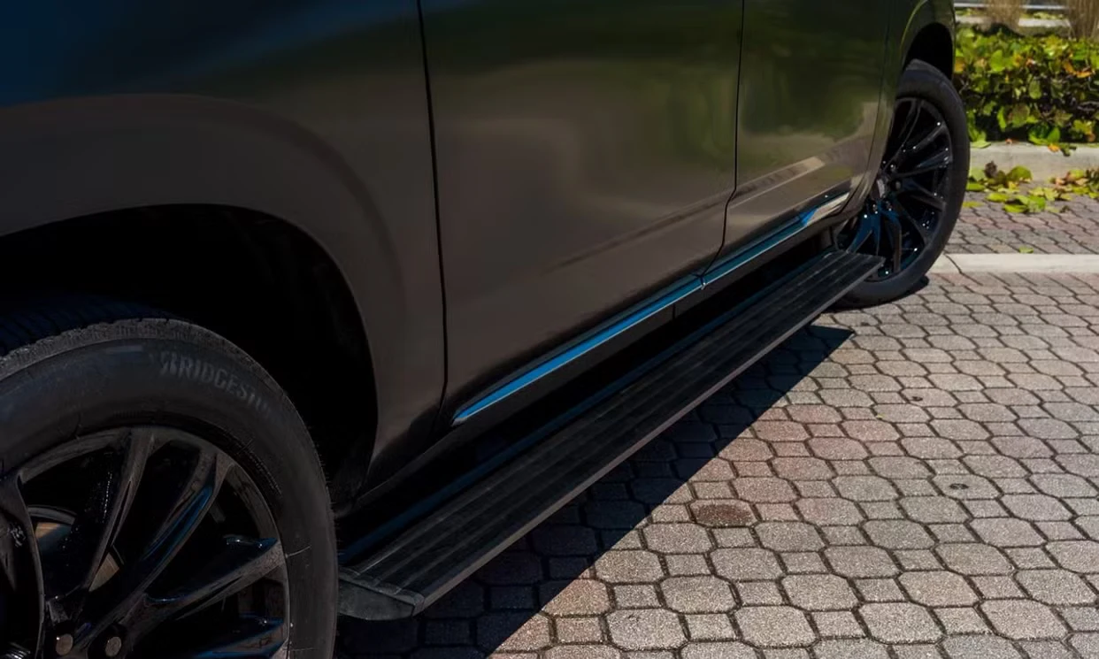 Cadillac Escalade ESV Premium Luxury 2025 — vehicle gallery, photo 14
