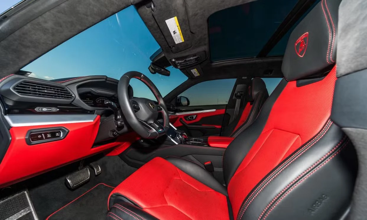 Lamborghini Urus 2020 — vehicle gallery, photo 12