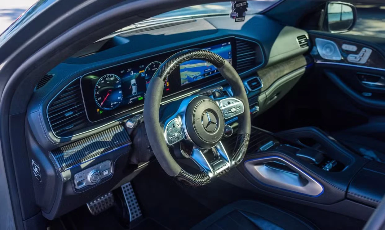 Mercedes-AMG GLE 63 S 2021 — vehicle gallery, photo 9